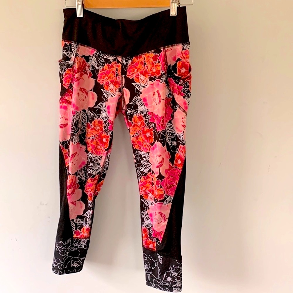 Danskin Now Work Out Pants S